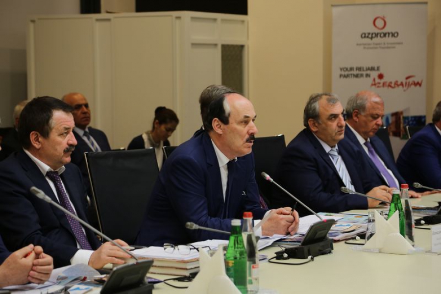 Рамазан Абдулатипов провел встречу с Министром экономического развития Азербайджана Шахином Мустафаевым